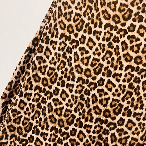 H & M Leopard Sleeveless Jersey Maxi Dress sz Medium - Picture 3 of 9